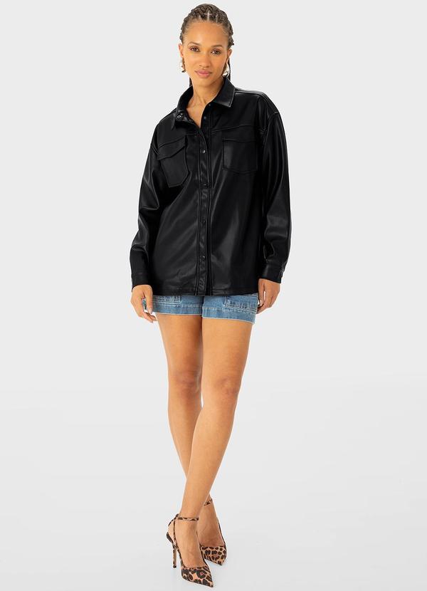 Enfim - Camisa Ampla Feminina em Corino Preto 2