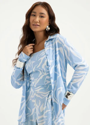 Cativa - Camisa  em Viscose Azul Claro - CATIVA