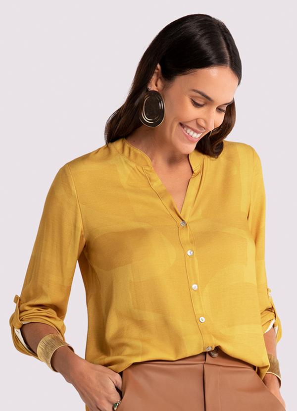 Lunender - Camisa em Viscose com Martingale na Manga Amarelo