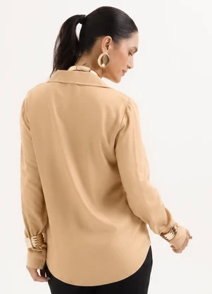 Cativa - Camisa em Viscose Creponada Leve Bege - CATIVA