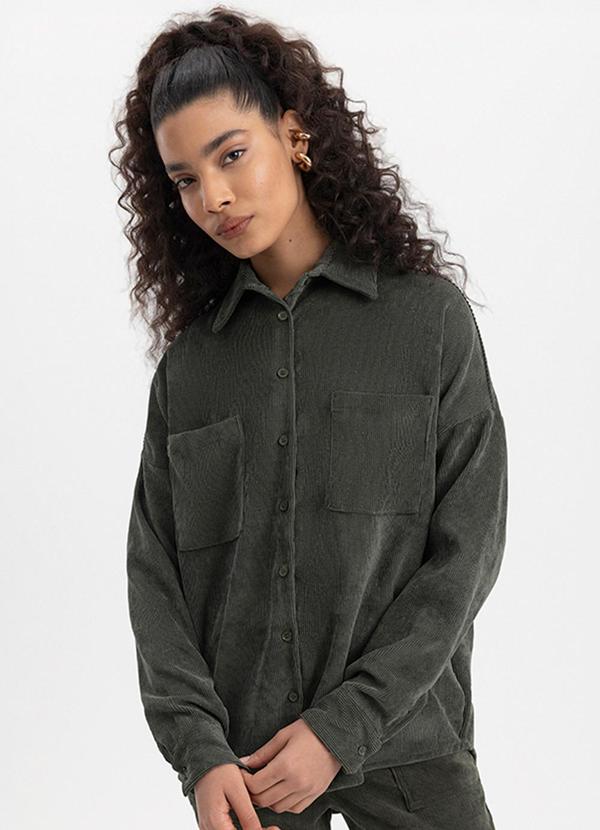 Essendi - Camisa Feminina de Veludo Verde 1