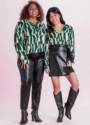 Marialícia - Camisa Feminina Estampada Verde - MARIALÍCIA