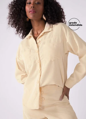 Marialícia - Camisa Feminina Veludo com Bolsos Bege - MARIALÍCIA