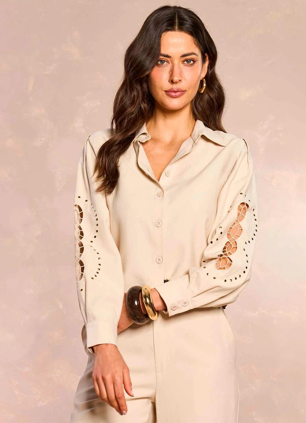 Doce Trama - Camisa Jardim Decor em Alfaiataria Bege