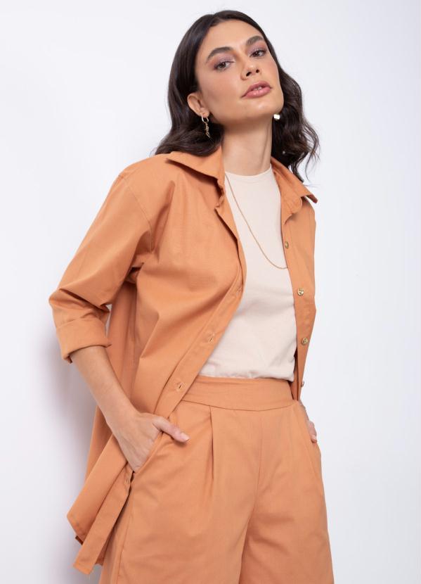 Quintess - Camisa Oversized Caramelo Alongada 2