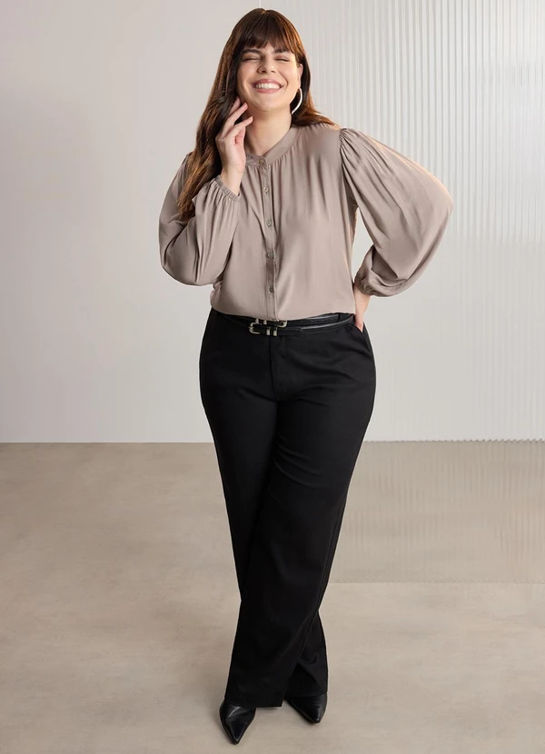 CAMISA PLUS SIZE COM GOLA PADRE CINZA - LUNENDER MAIS MULHER