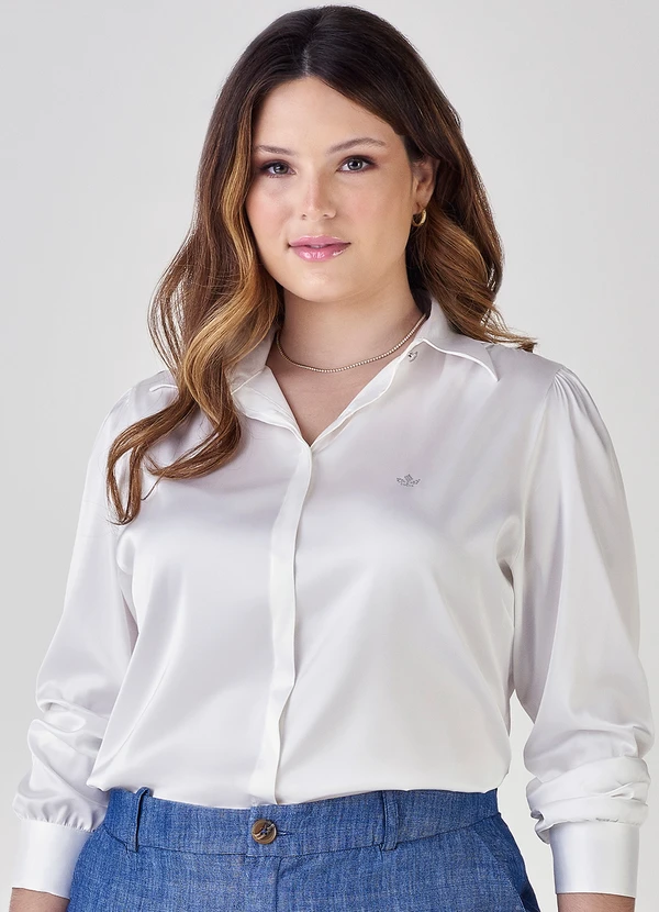 Principessa - Camisa com Botão Dourado em Crepe Off White Helena 4