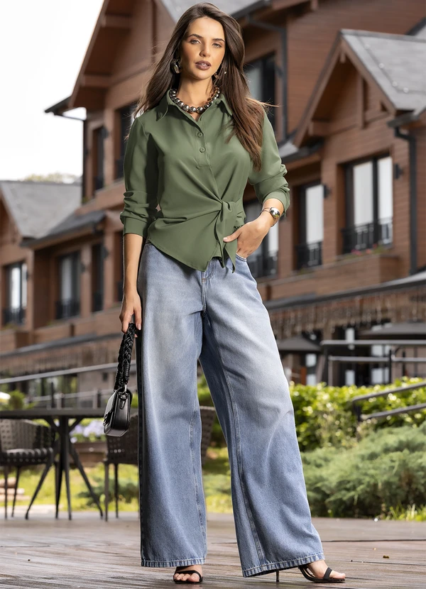 Quintess - Camisa Verde em Tecido Plano Maquinetado 6