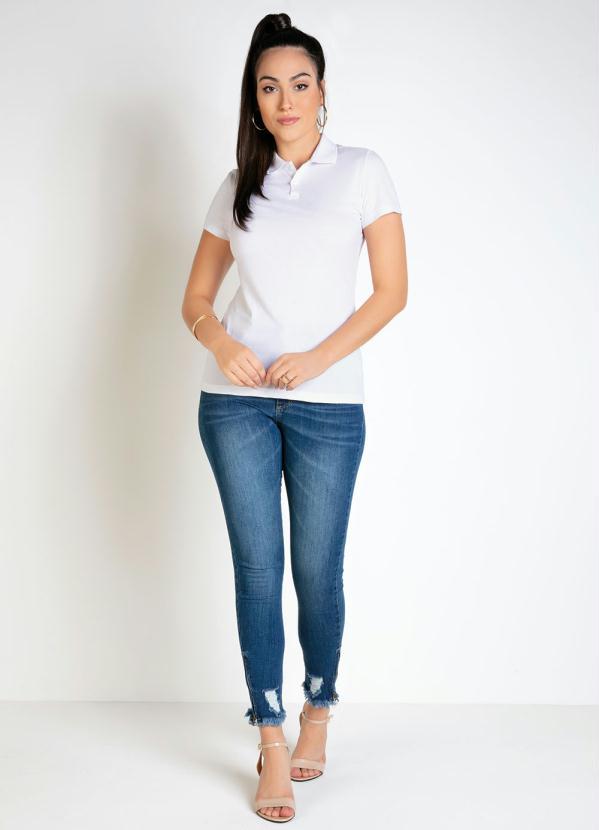 Basicamente - Camisa Polo Feminina Branca com Mangas Curtas 3