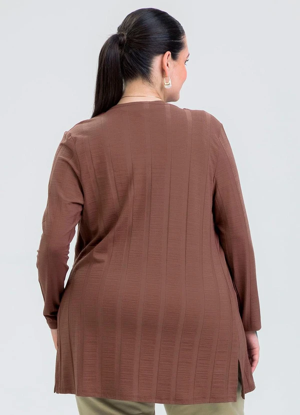 Cativa - Cardigã Plus Size em Canelado Marrom 2