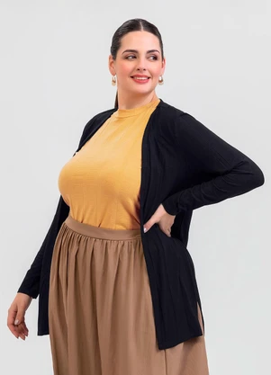 Cativa - Cardigã Plus Size em Canelado Preto - CATIVA