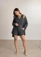 Lunender - Cardigan Alongado em Malha Texturizada Bordo - variação: Cinza