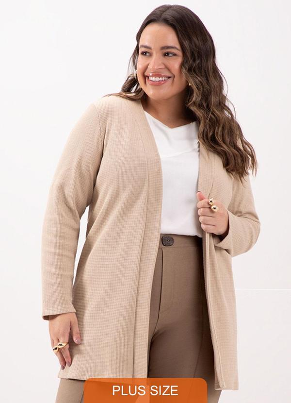 Lunender Mais Mulher - Cardigan Alongado Plus Size em Malha Crochê Bege