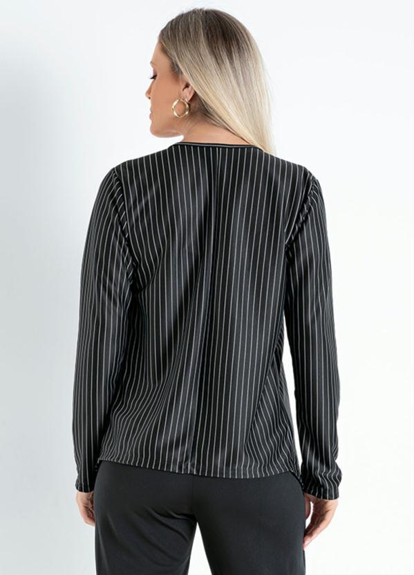 Outlet - Cardigan Risca de Giz Preta com Pontas 2