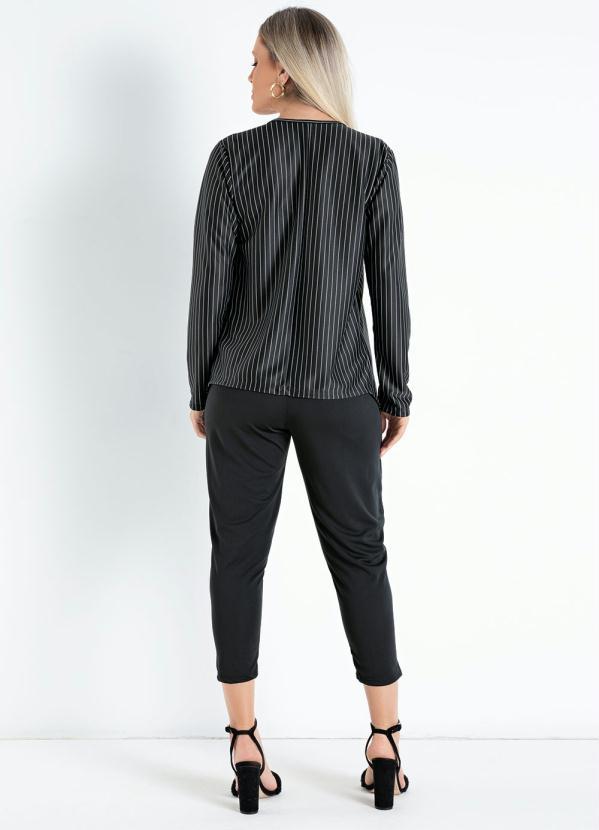 Outlet - Cardigan Risca de Giz Preta com Pontas 4