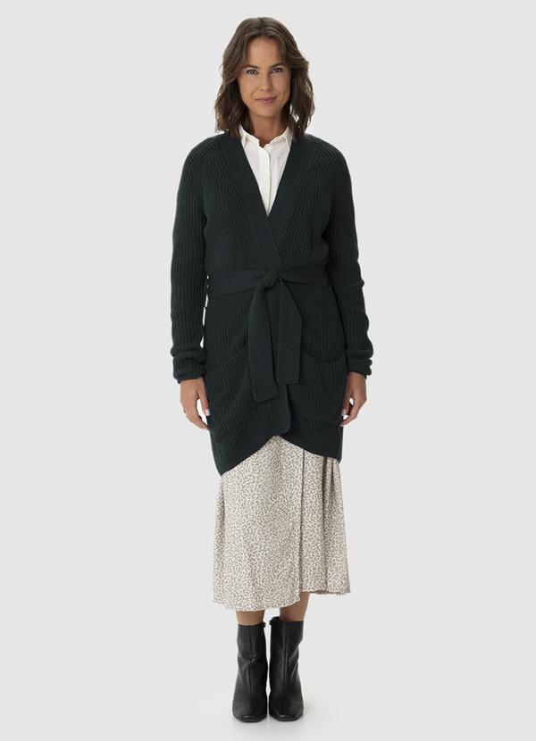 Malwee - Cardigan Transpassado em Tricot Preto 3