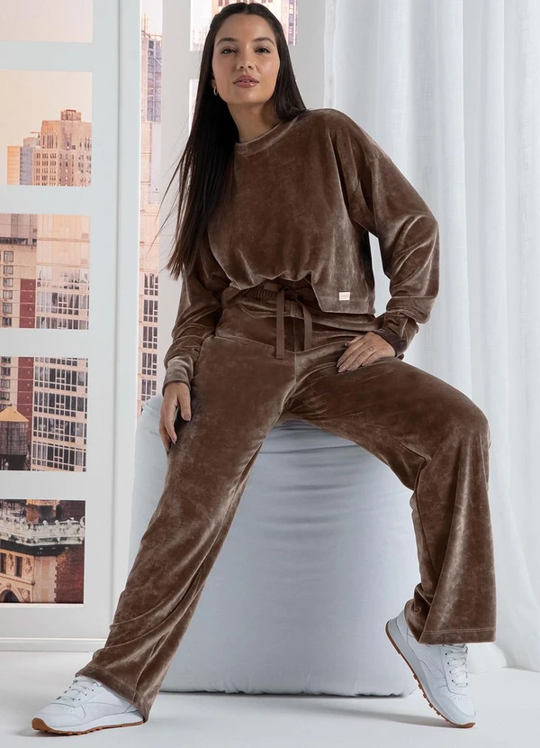 Marialícia - Blusão Feminino Comfy Plush Marrom 3