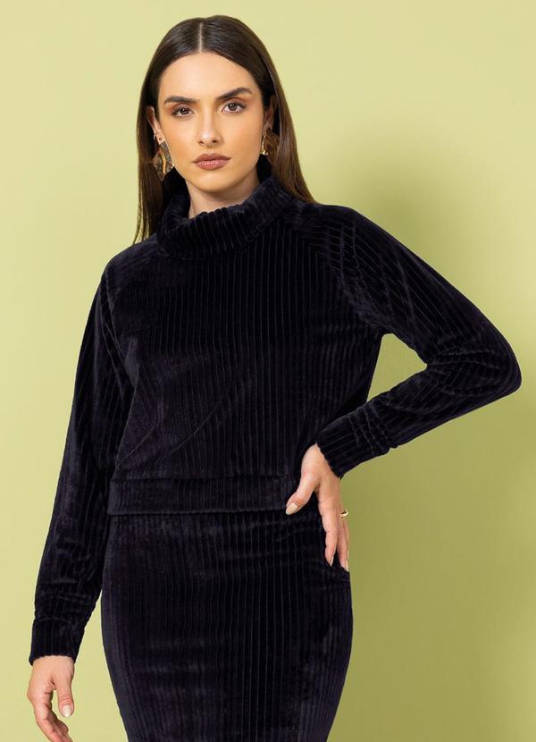 Cativa - Blusão Textura Aveludada Preto