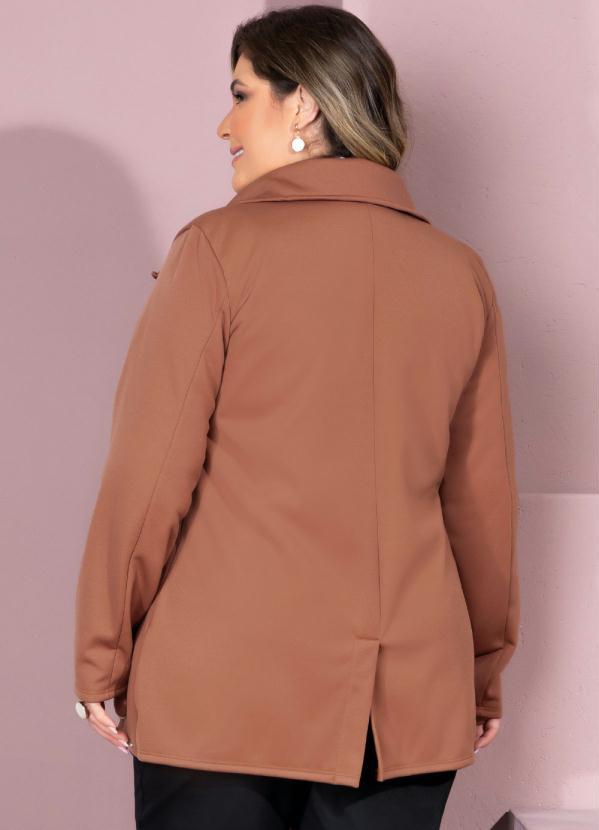 Quintess - Casaco Caramelo Alongado com Bolsos Funcionais 6