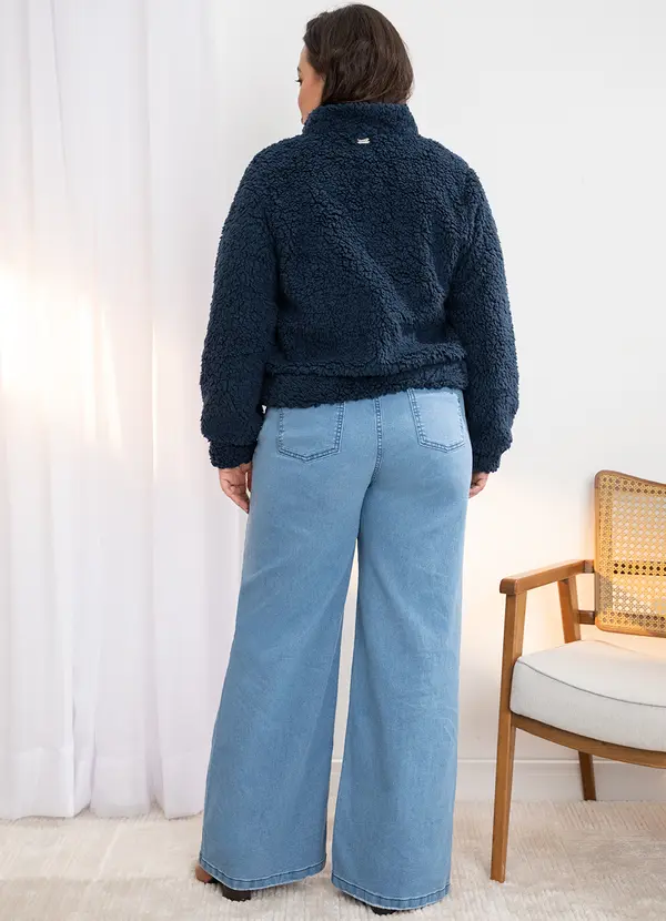 Queima Estoque - Casaco Cropped Teddy Marinho 9