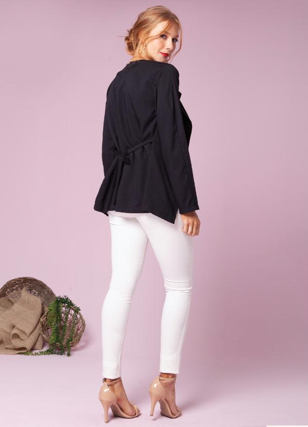 Quintess - Casaco Preto com Ajuste na Cintura 4