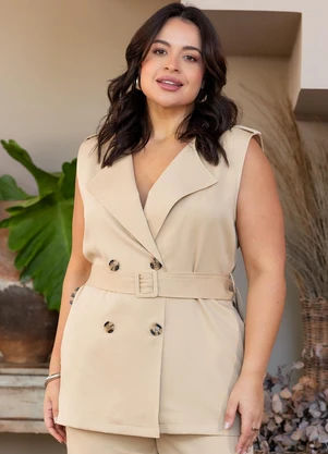 Quintess - Colete Trench Coat Bege em Crepe Plano - QUINTESS