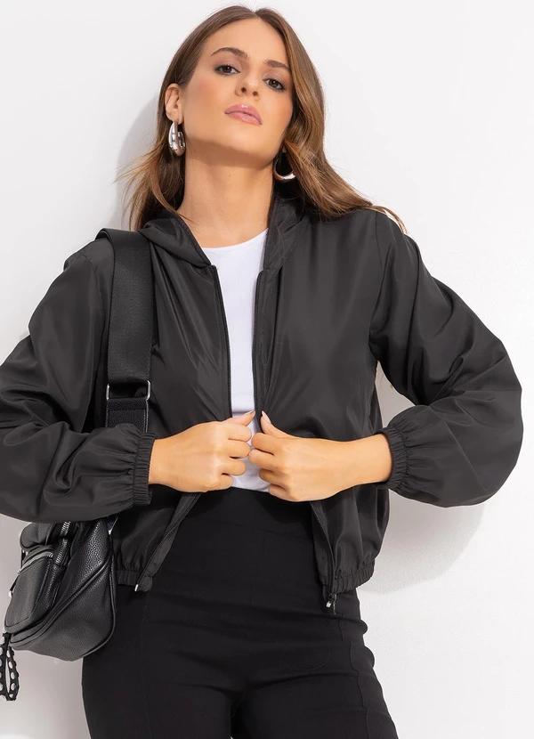 Quintess - Jaqueta Preta em Tactel