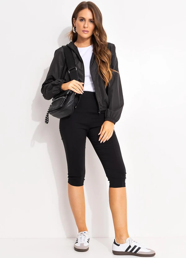 Quintess - Jaqueta Preta em Tactel 3