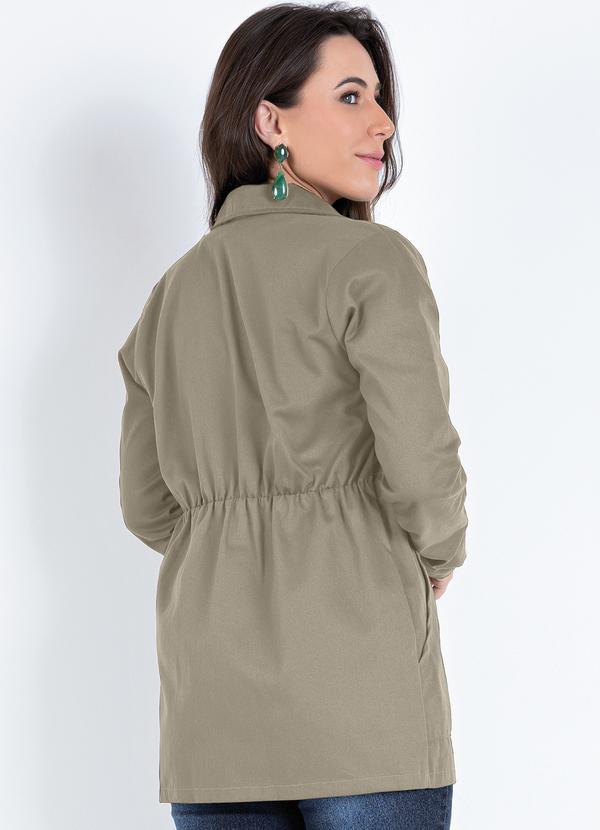 Rosalie - Parka Bege com Bolsos Moda Evangélica 2