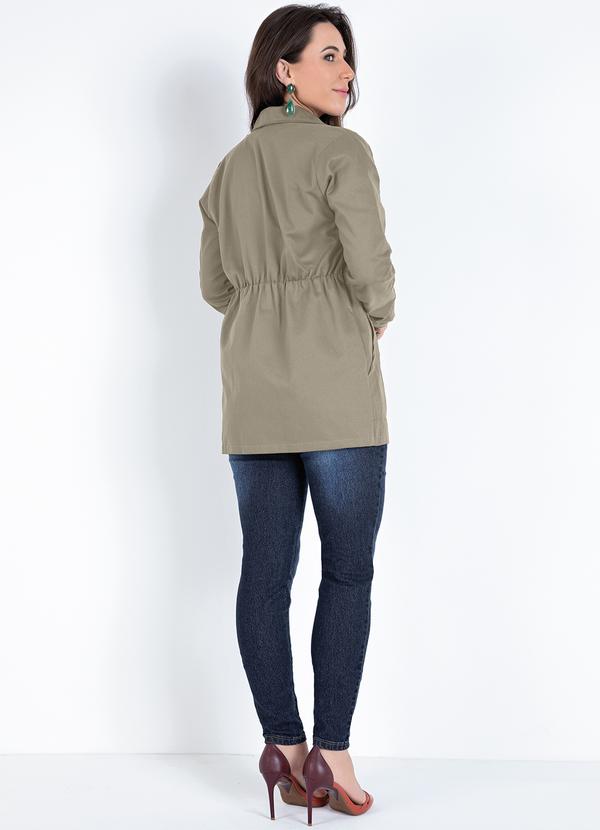 Rosalie - Parka Bege com Bolsos Moda Evangélica 4