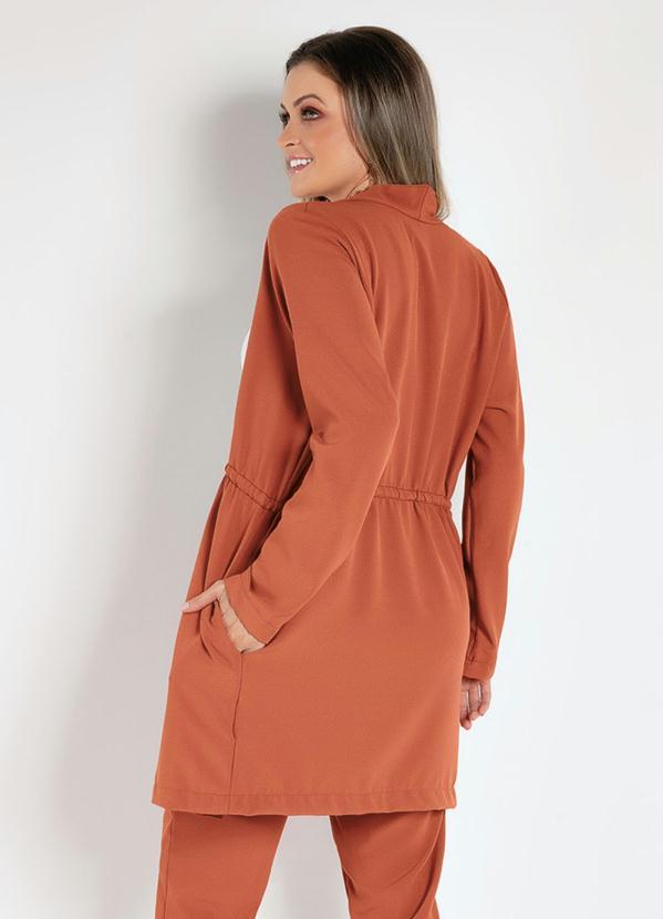 Outlet - Parka Caramelo com Bolsos e Amarração 2