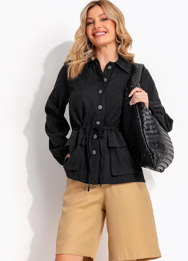 Quintess - Parka Utilitária Preta em Nylon Suede com Ajuste na Cintura