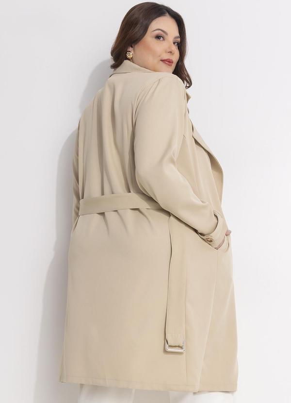 Quintess - Sobretudo Bege em Crepe Plano 15
