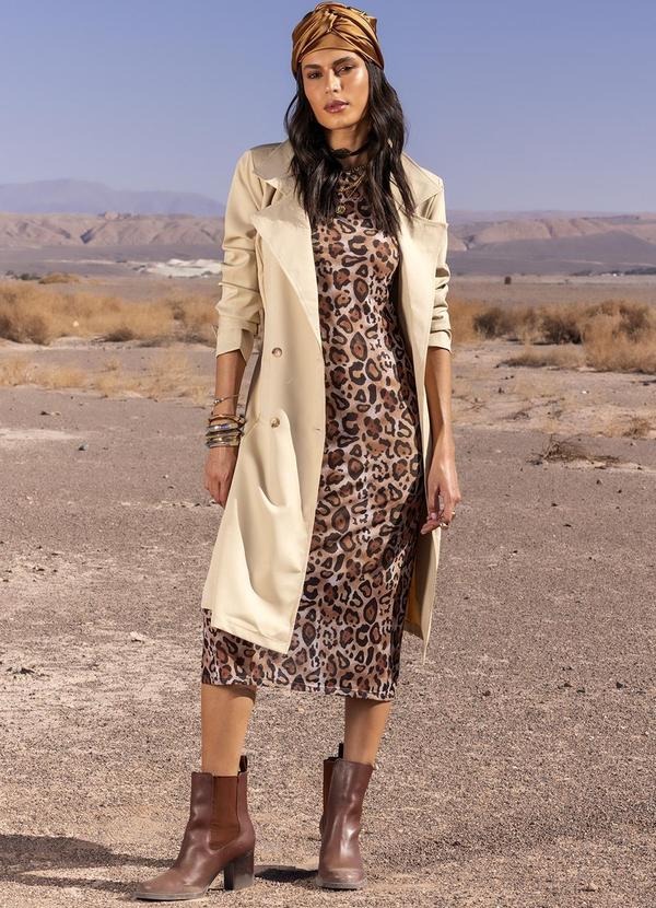 Quintess - Sobretudo Bege em Crepe Plano 8