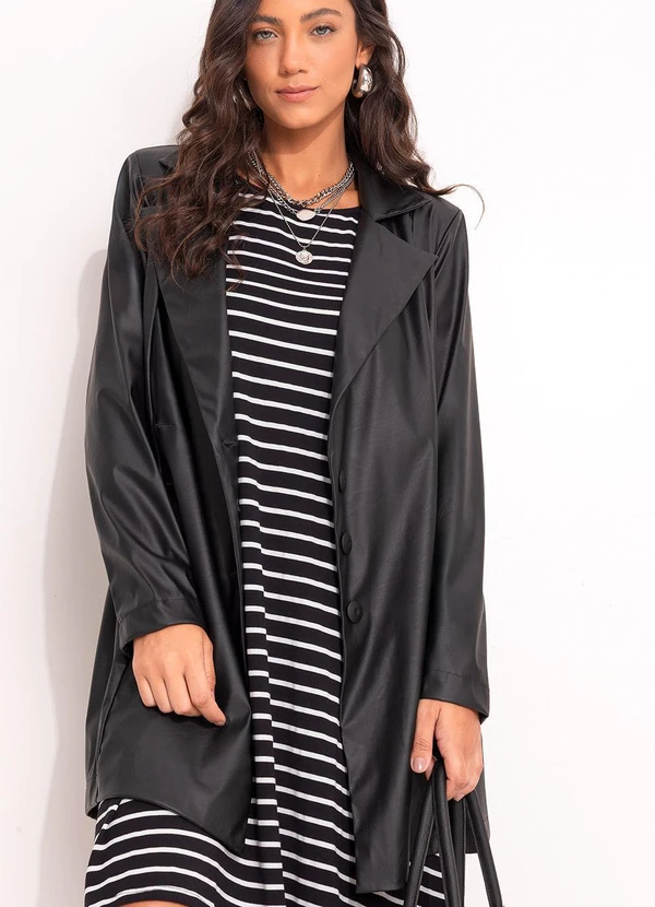 Quintess - Sobretudo Long Line Preto em Material Sintético com Cinto e Botões 7