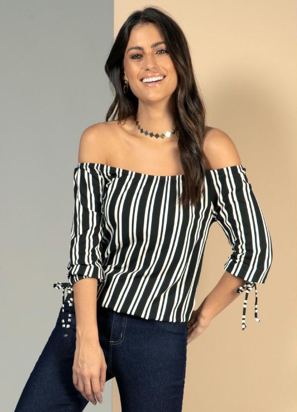 Quintess - Blusa Ciganinha Listrado Preto com Mangas 3/4