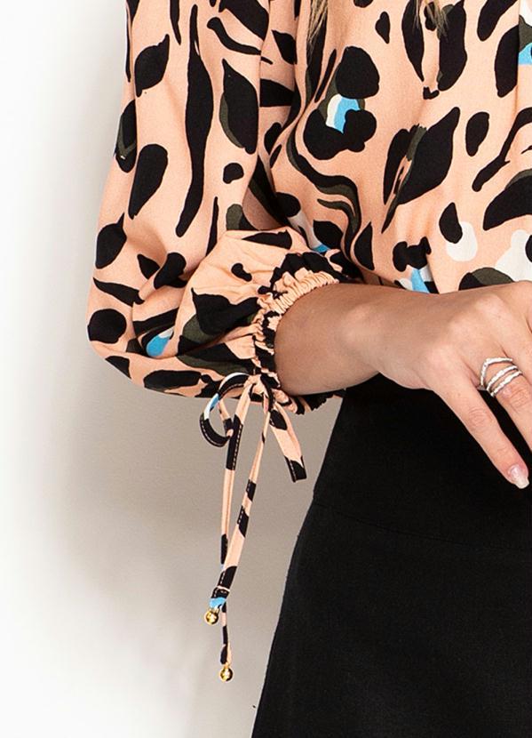 Maria Filó - Blusa de Viscose Estampa Maracaja Rosa 6