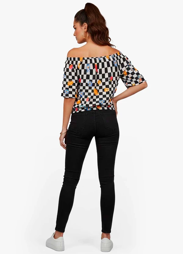 Infinita Cor - Blusa Feminina Ciganinha Preto 4