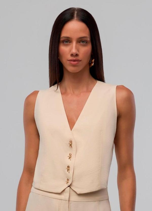 Carlota Costa - Colete Basico Bege 1
