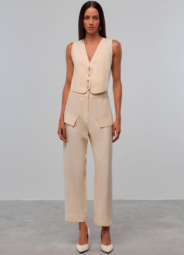 Carlota Costa - Colete Basico Bege 3