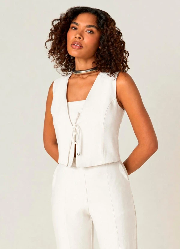 Elegance - Colete com Amarração e Top com Alças Off White