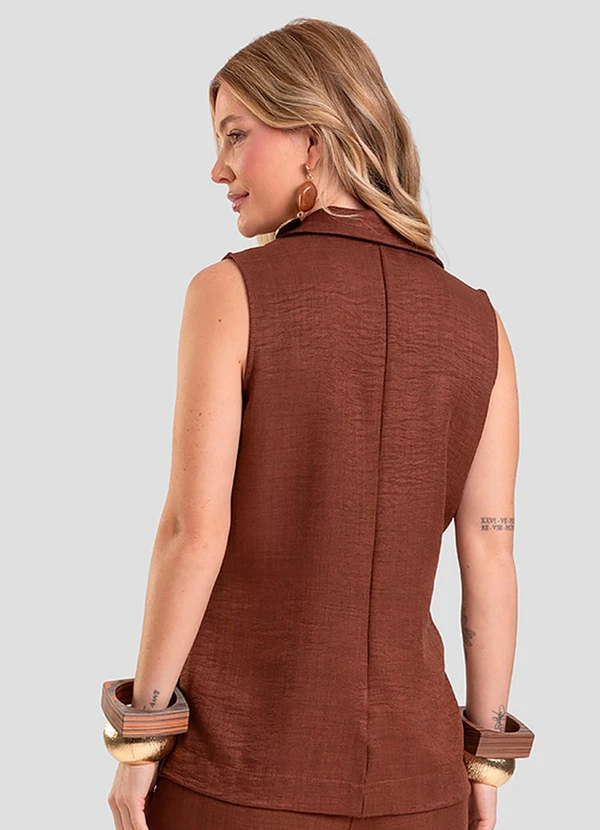 Dianna - Colete Feminino em Tecido Poli Linho Marrom 2