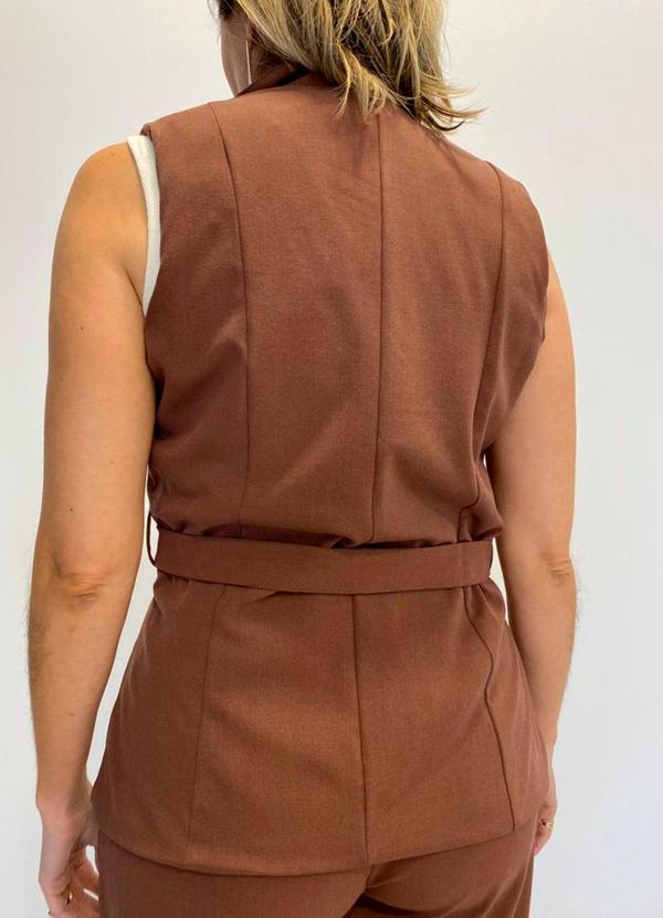 Rafree - Colete Longo Fem Alfaiataria Choco 2