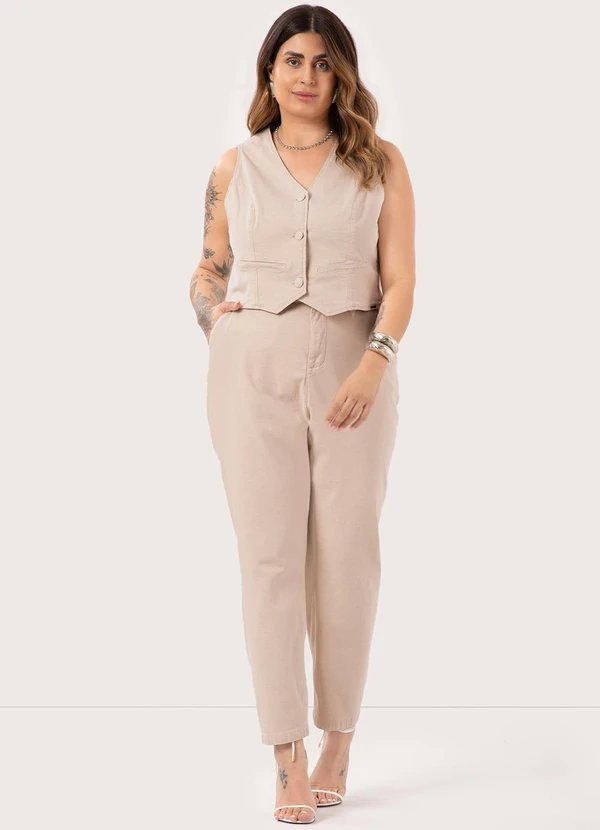 Lunender Mais Mulher - Colete Plus Size com Decote em V e Botões Bege 3