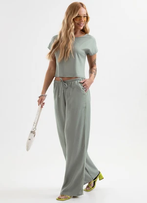 Cativa - Conjunto Blusa e Calça Pantalona em Viscose Verde - CATIVA