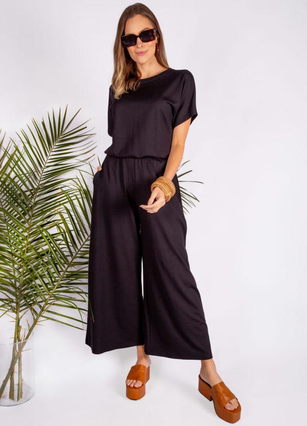 Preview - Conjunto Blusa e Pantalona Ponto Roma Preto