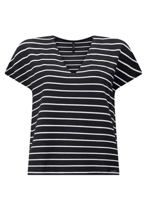 Lunender - Conjunto com Blusa de Manga e Shorts Preto - LUNENDER