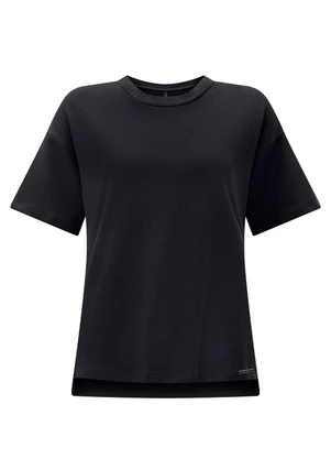 Lunender - Conjunto com Saia Chá e Blusa DPreto - LUNENDER