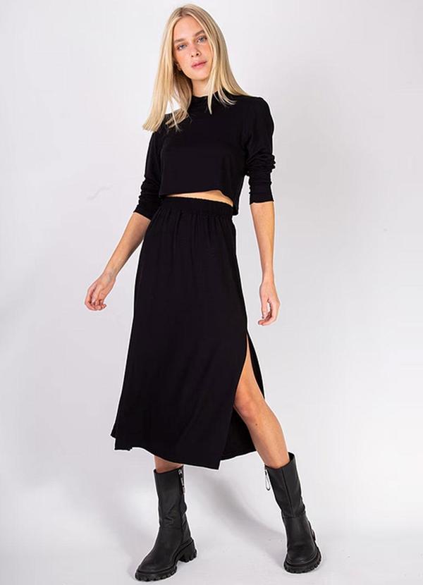 Amo Brand - Conjunto Cropped e Saia de Viscolycra Preto 2