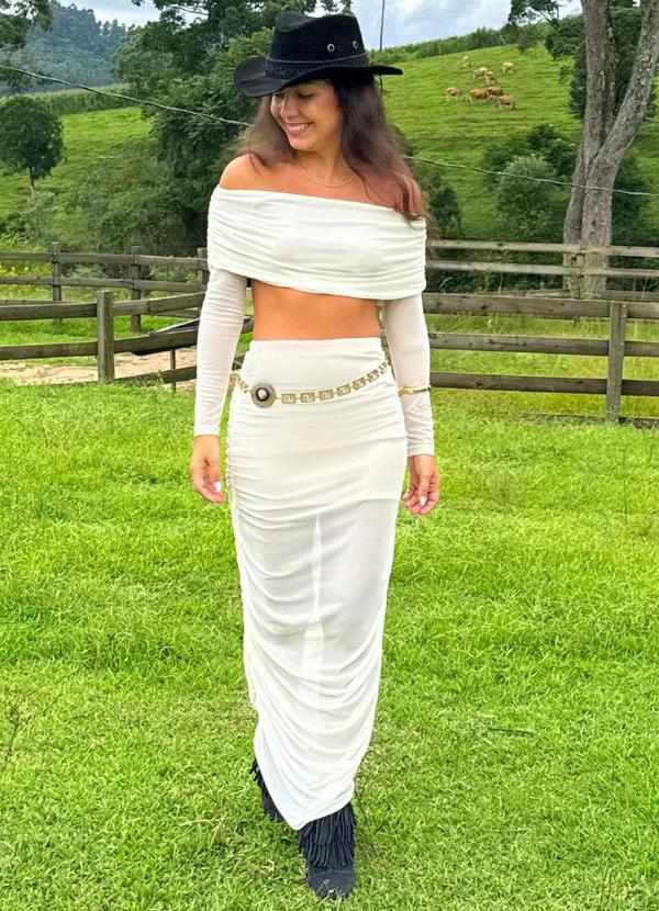 Choyee - Conjunto Cropped e Saia Hipermid em Tule Bege 3